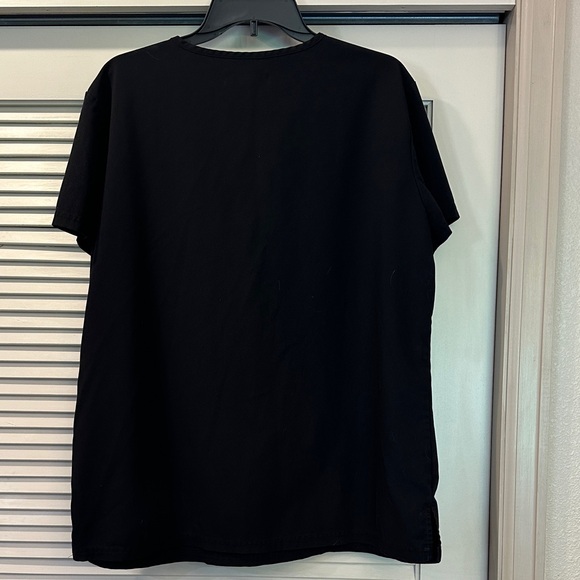 Koi Sapphire Black Scrub Top - Picture 3 of 10